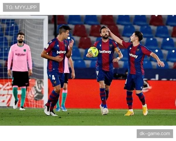 西甲帕拉松新赛季核心球员表现亮眼,球队竞争力显著提升