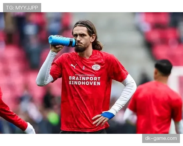 西蒙尼防守体系再进化，球队后防线稳健表现引关注