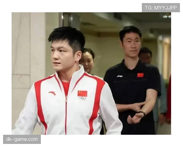 王励勤退役后住上海老小区,邻居说他天天拎菜篮子买菜 王励勤退役后住上海老小区,邻居说他天天拎菜篮子买菜